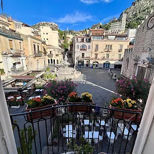 Apartment Duomo Square, Taormina